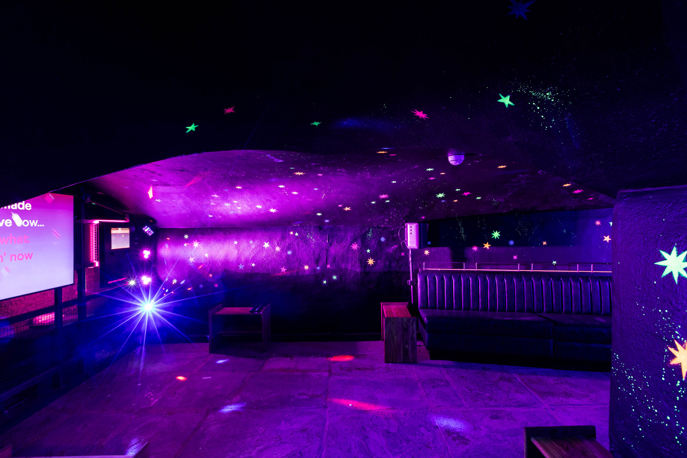 Bat & Ball Covent Garden - image 7