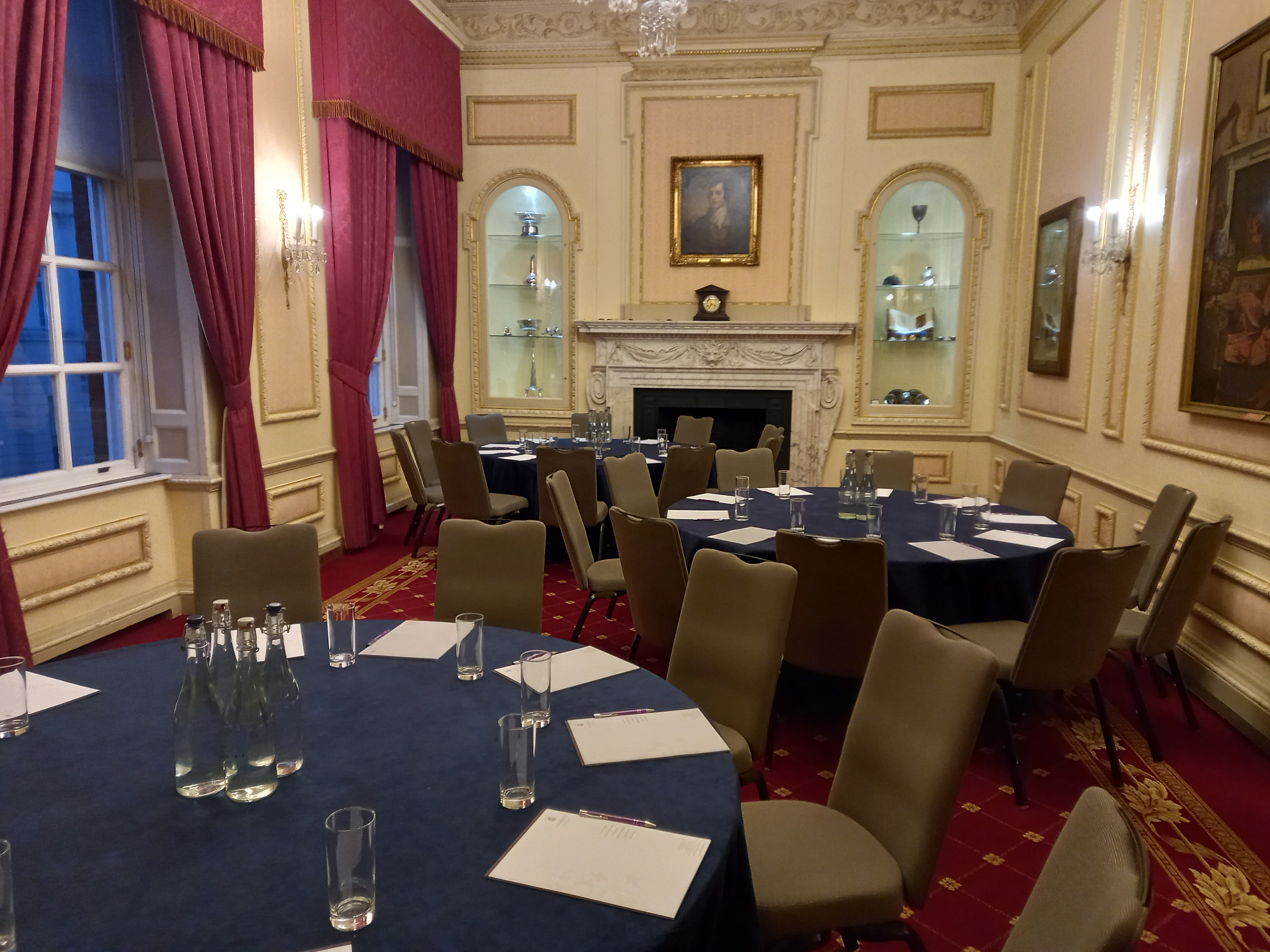 Selkirk Room at The Caledonian Club, elegant meeting space for workshops and corporate events.