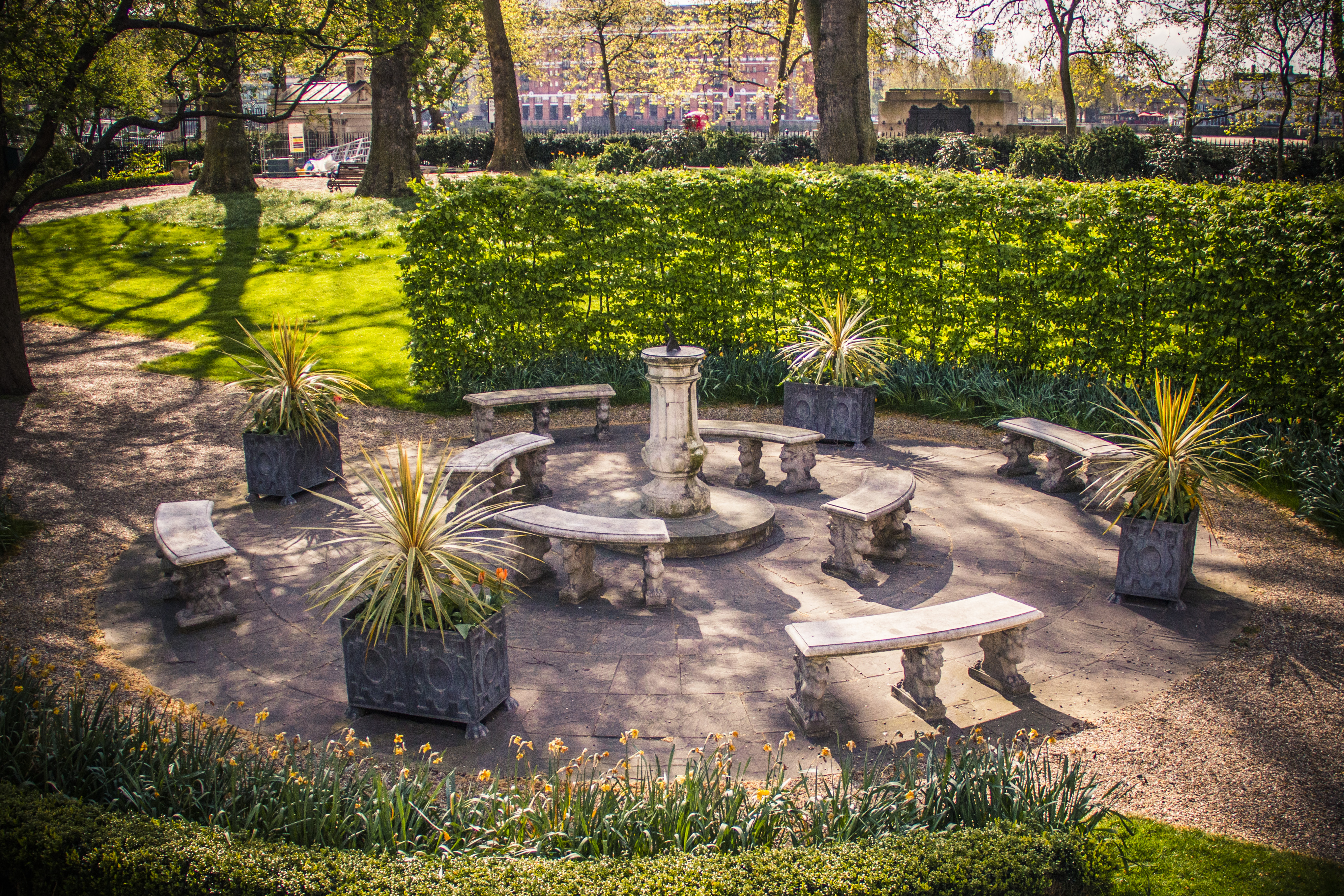 Lawns and Gardens - he4ouatijvg.jpg