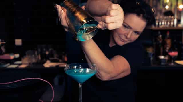 Cocktail bar