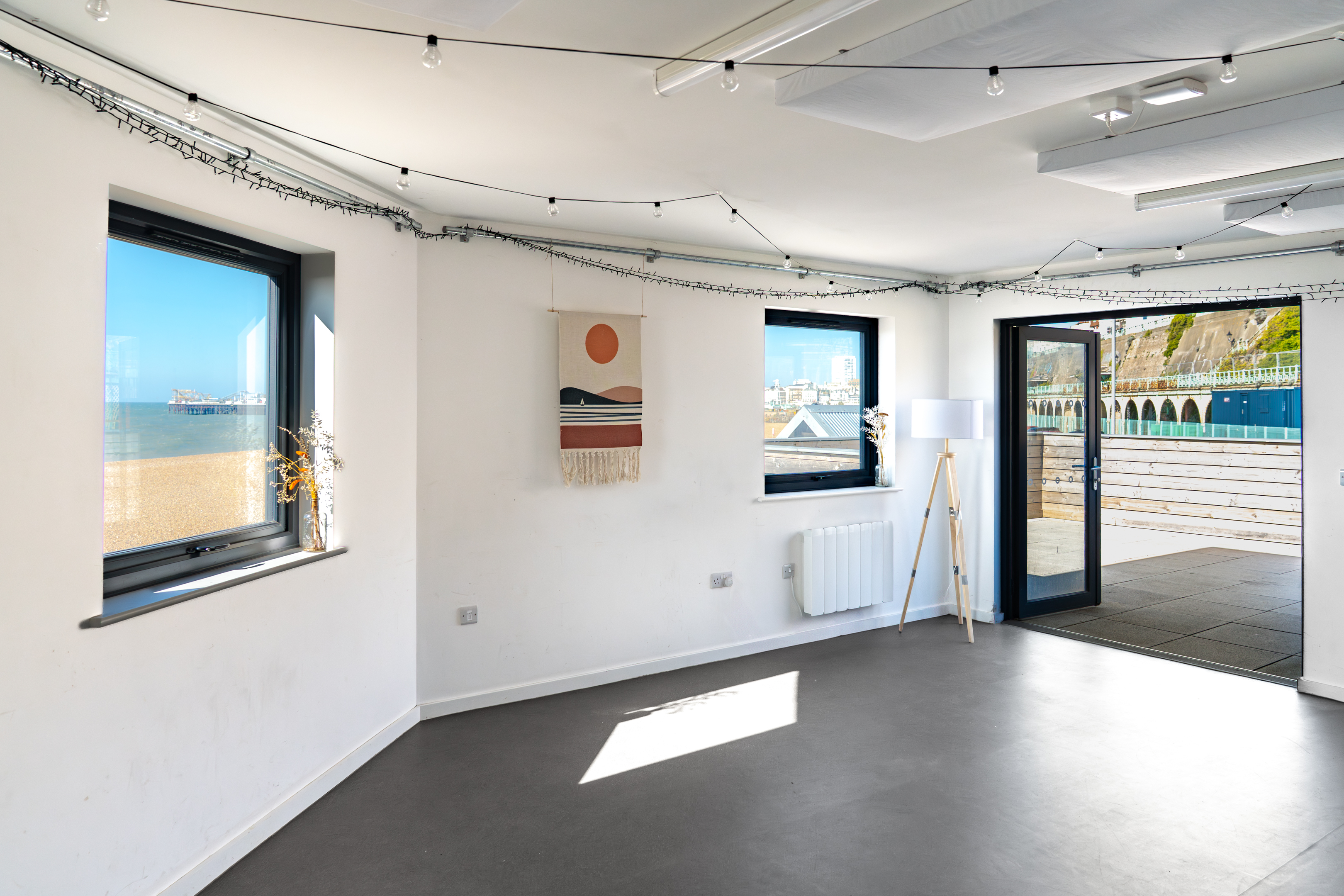 The Studio Brighton: Bright, coastal blank-canvas event space for workshops and retreats.