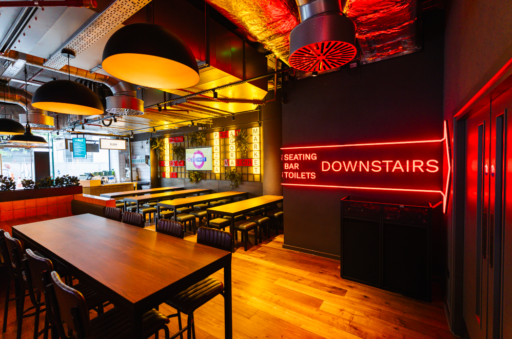 Main Hall - 3guzouyb0u2.png