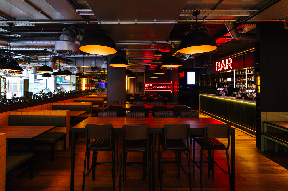 Main Hall - 2uh5b0kqon4.png