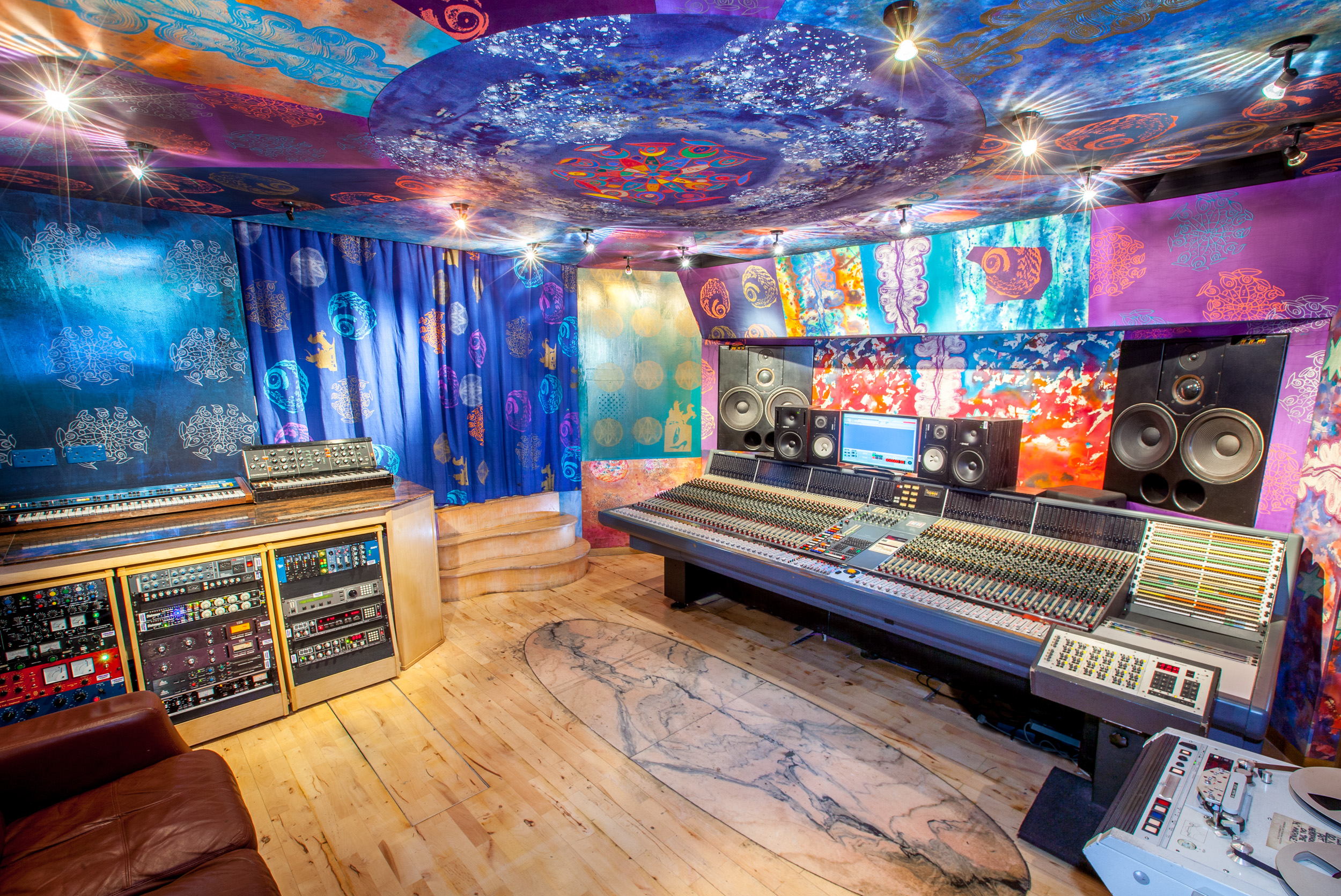 Home - Strongroom Studio