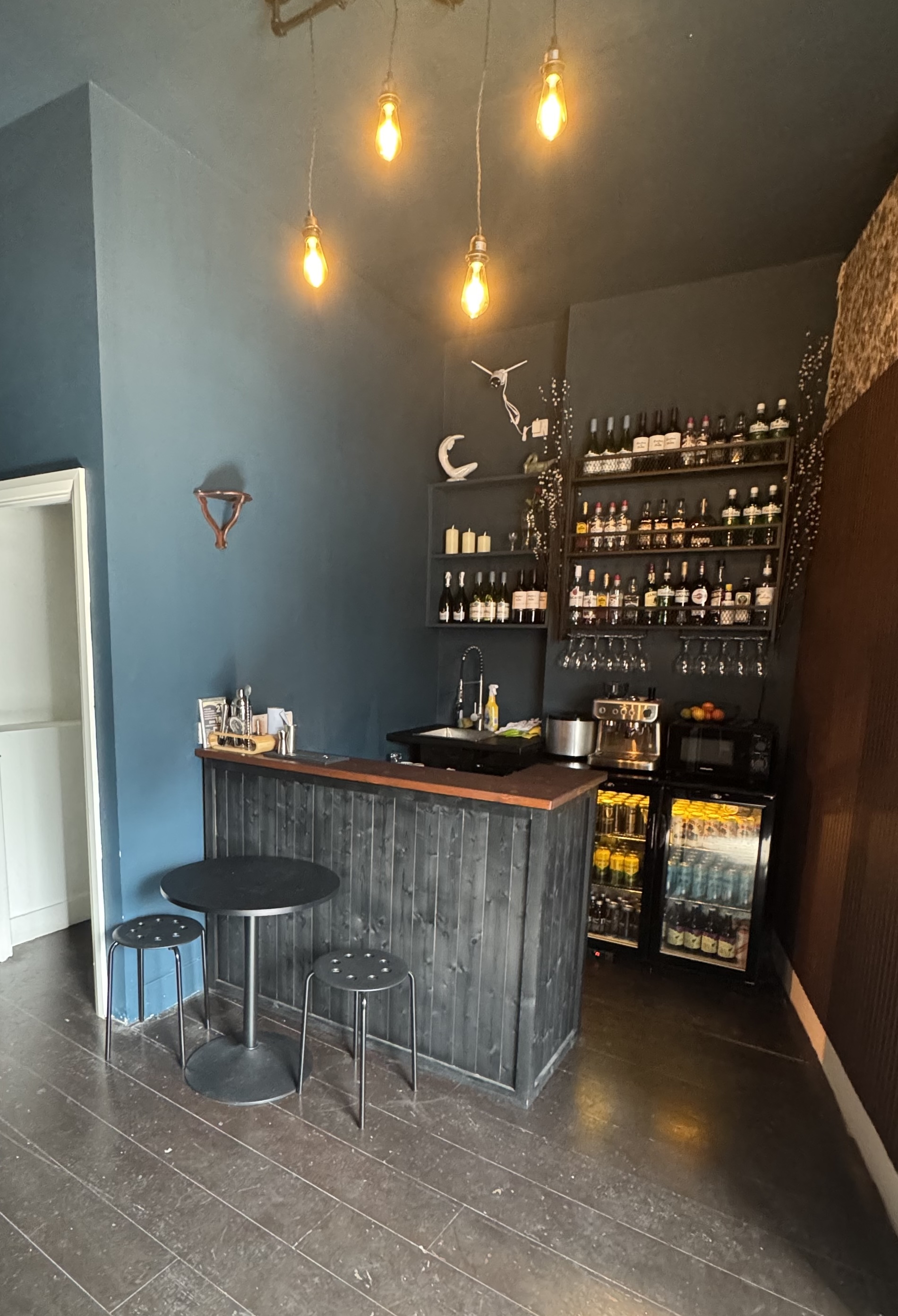 Moon Lake - bdiranpwnvl.jpg