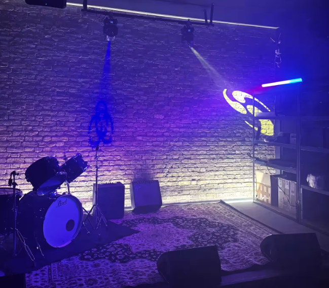 Moon Lake - klybu5xsbrk.png