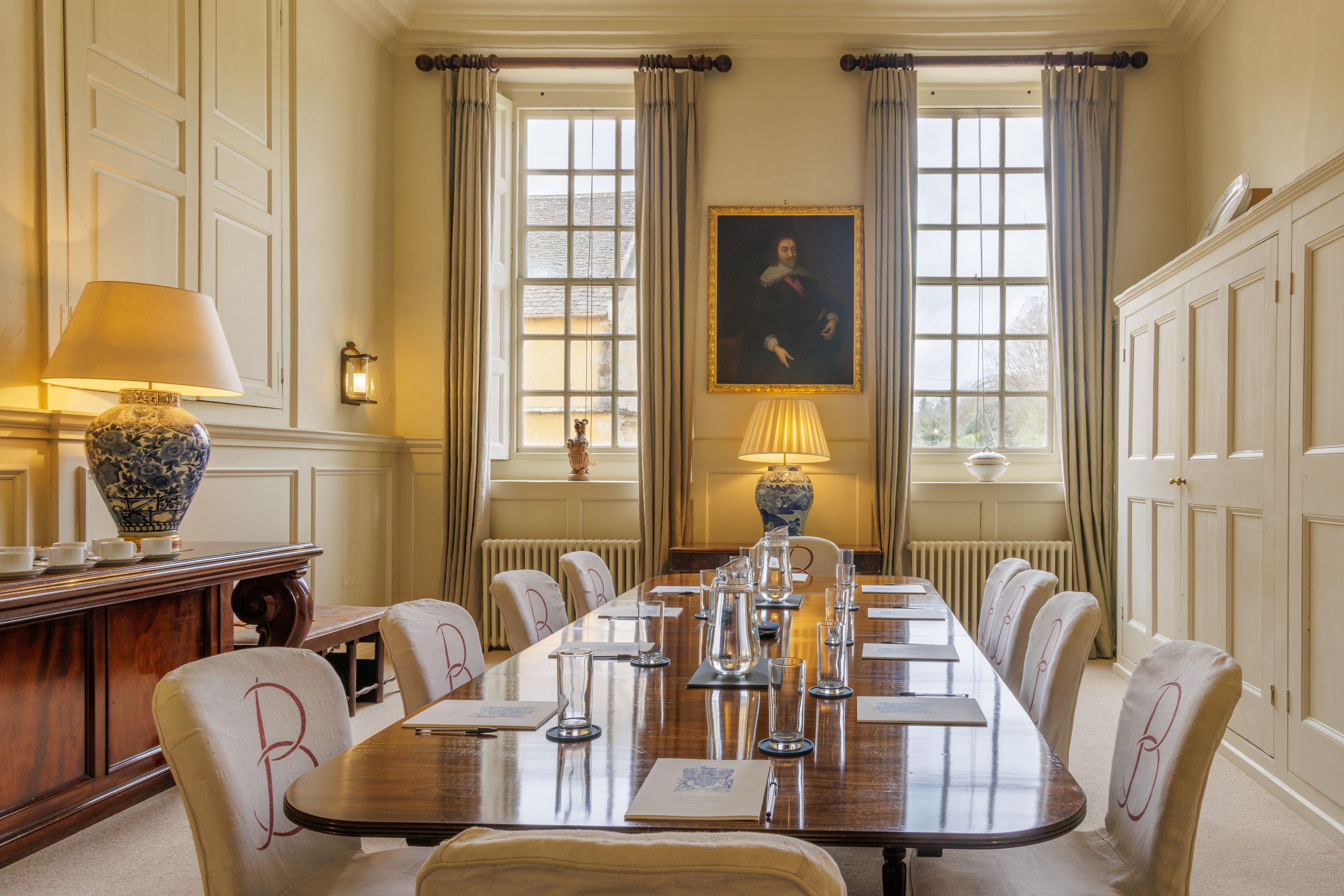 The Small Dining Room - tafix1y0c1b.jpg