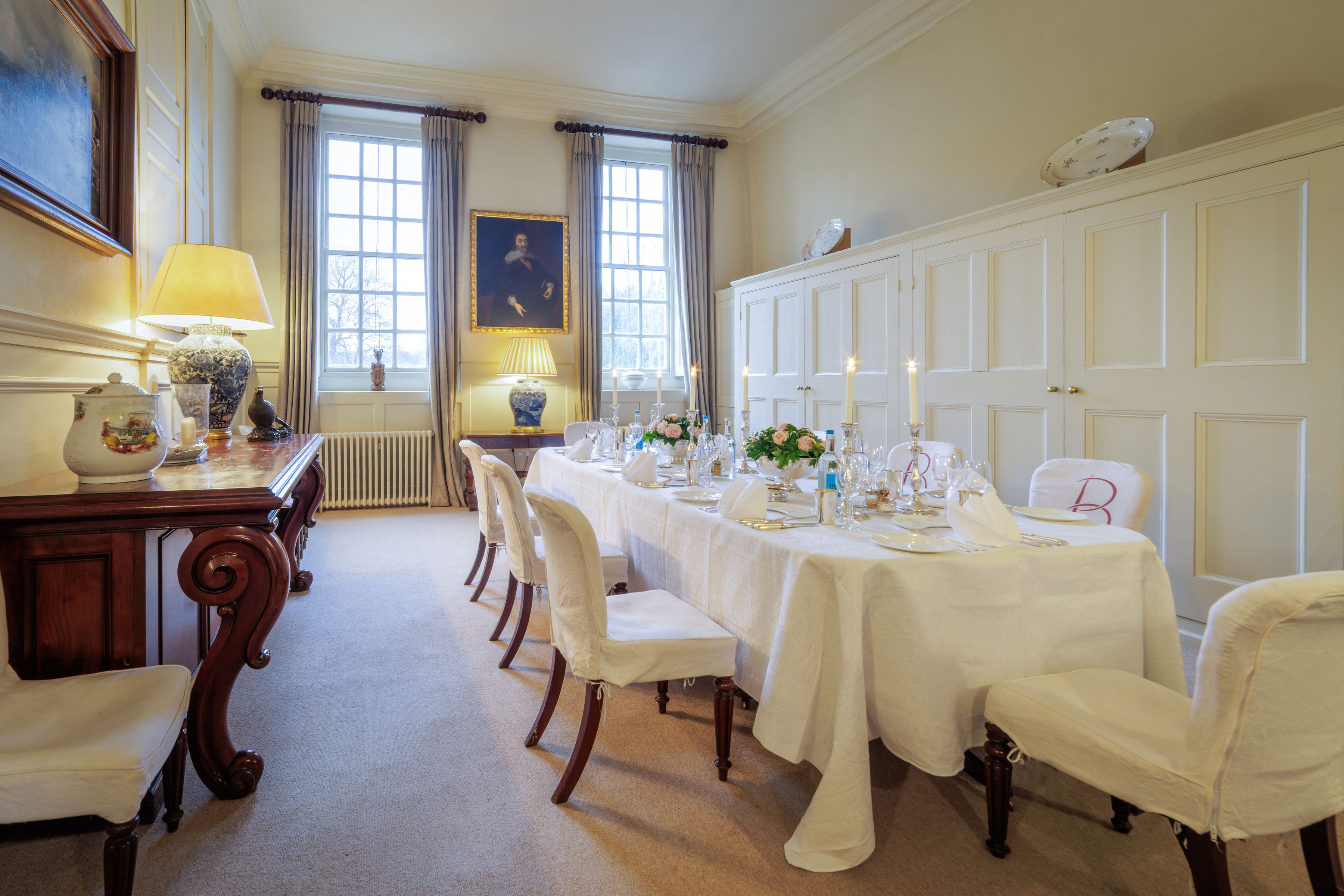 The Small Dining Room - us4ri3vwk0o.jpg