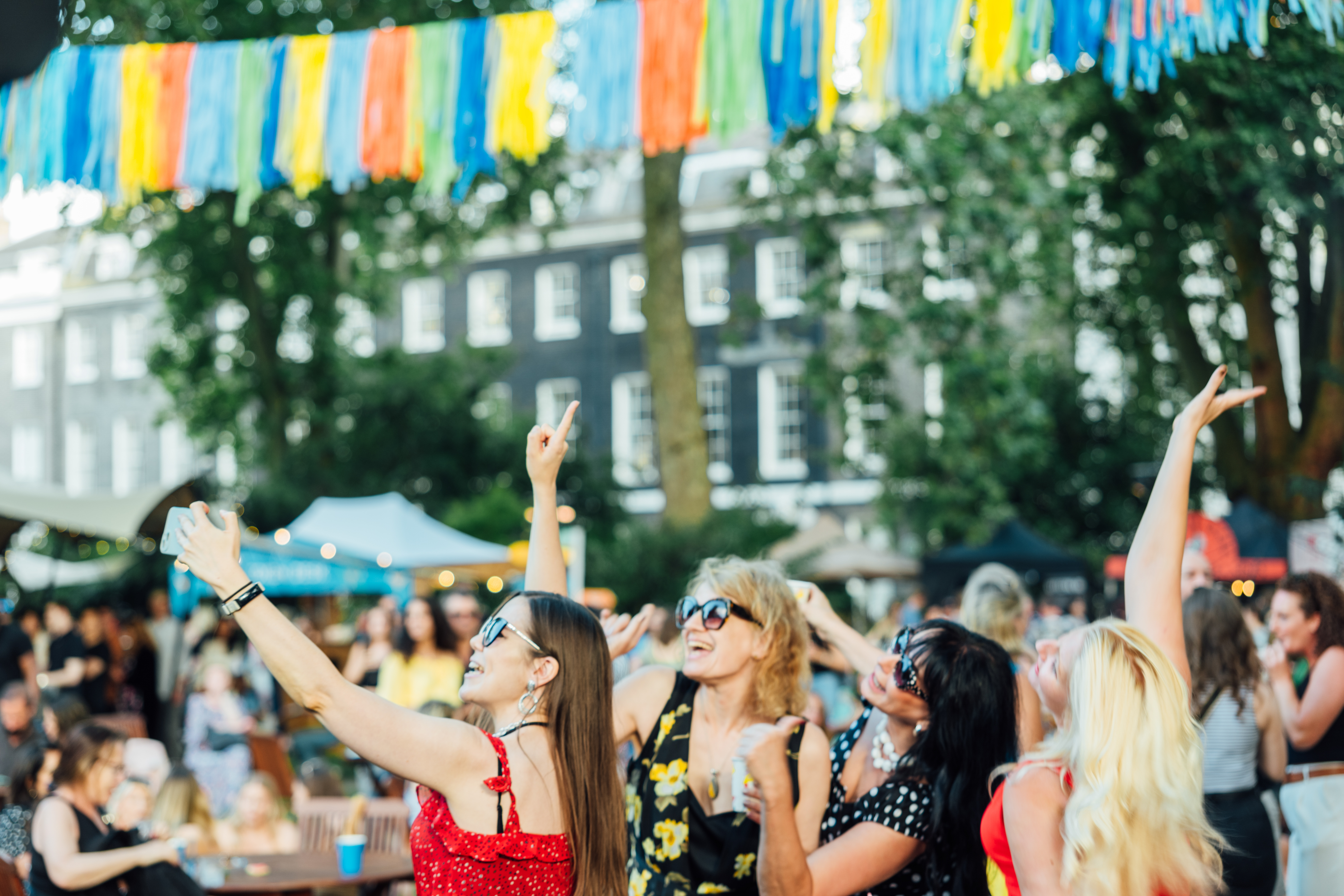 Exclusive Summer Party - drfa03nhsmv.JPG