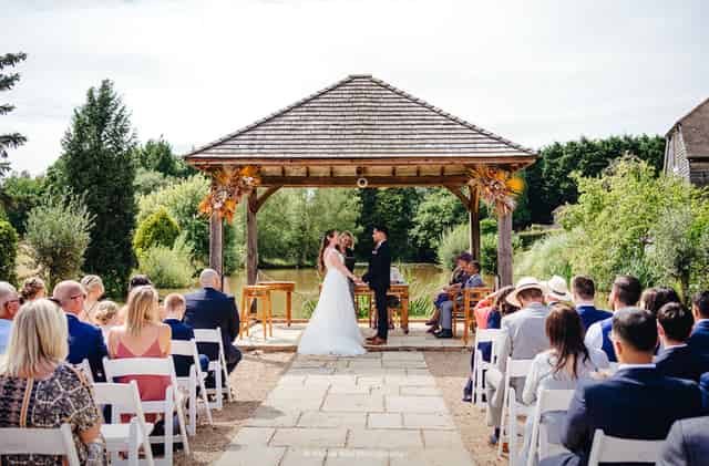 Weddings at Brookfield Barn