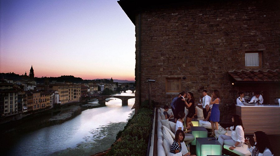 LA TERRAZZA ROOFTOP BAR (2025) All You ...