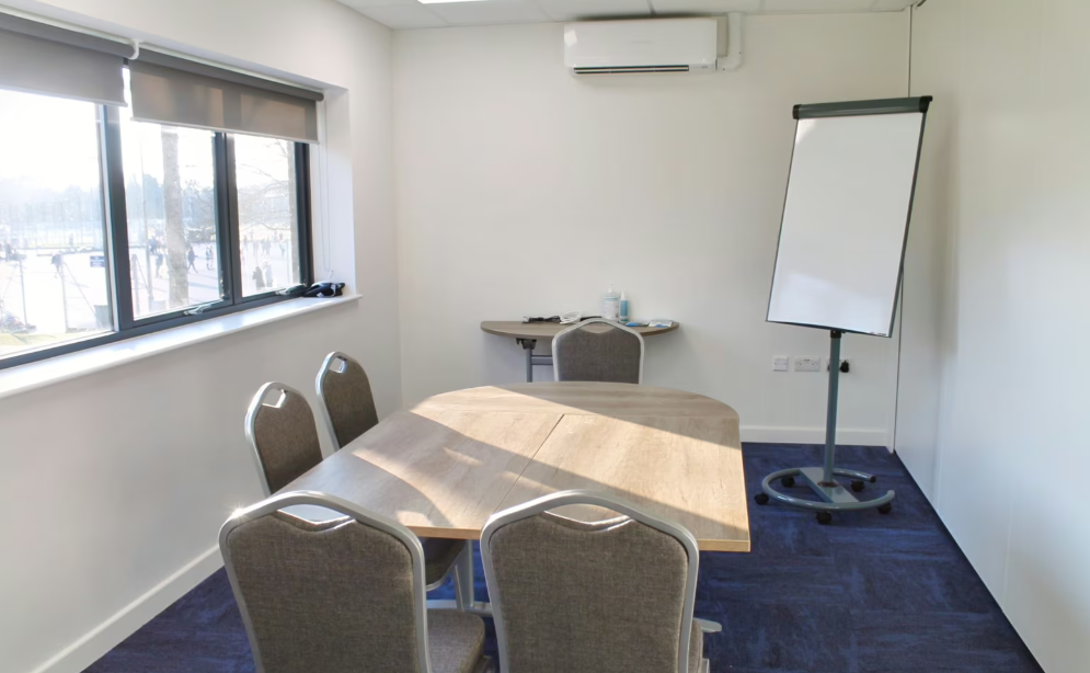 Personal Best Education Conference Centre - image 1