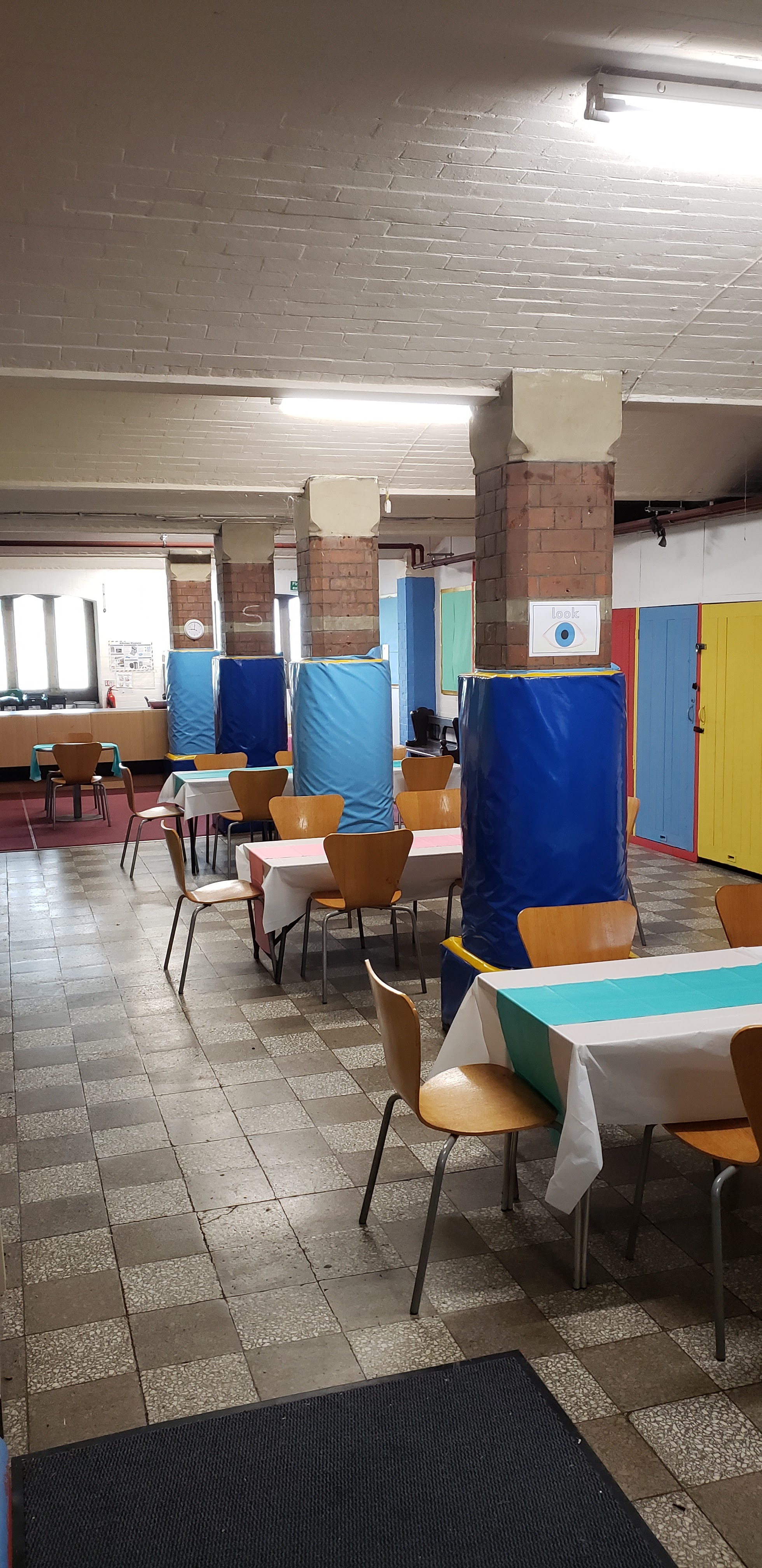 Arrandale Room - zzxpkpmysyh.jpg