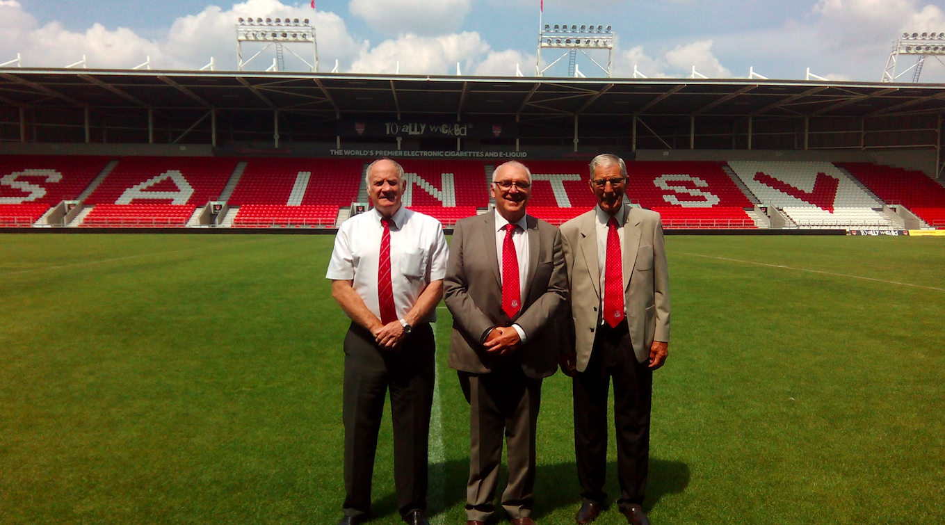 Former Llanelli players inducted into ...