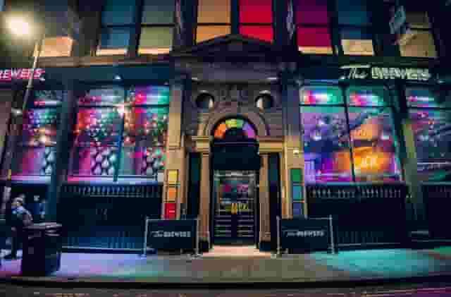 Iconic Bar