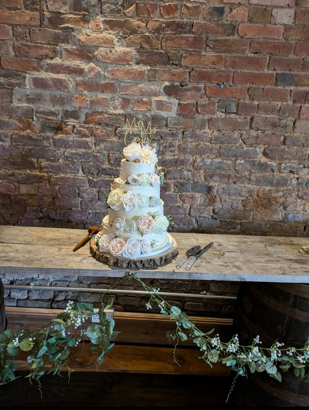 The Barn at Morleys Hall - >Lee Carter</a>