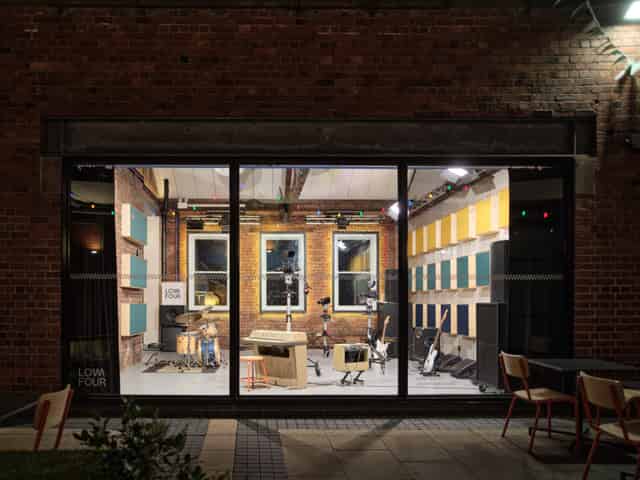 Live room