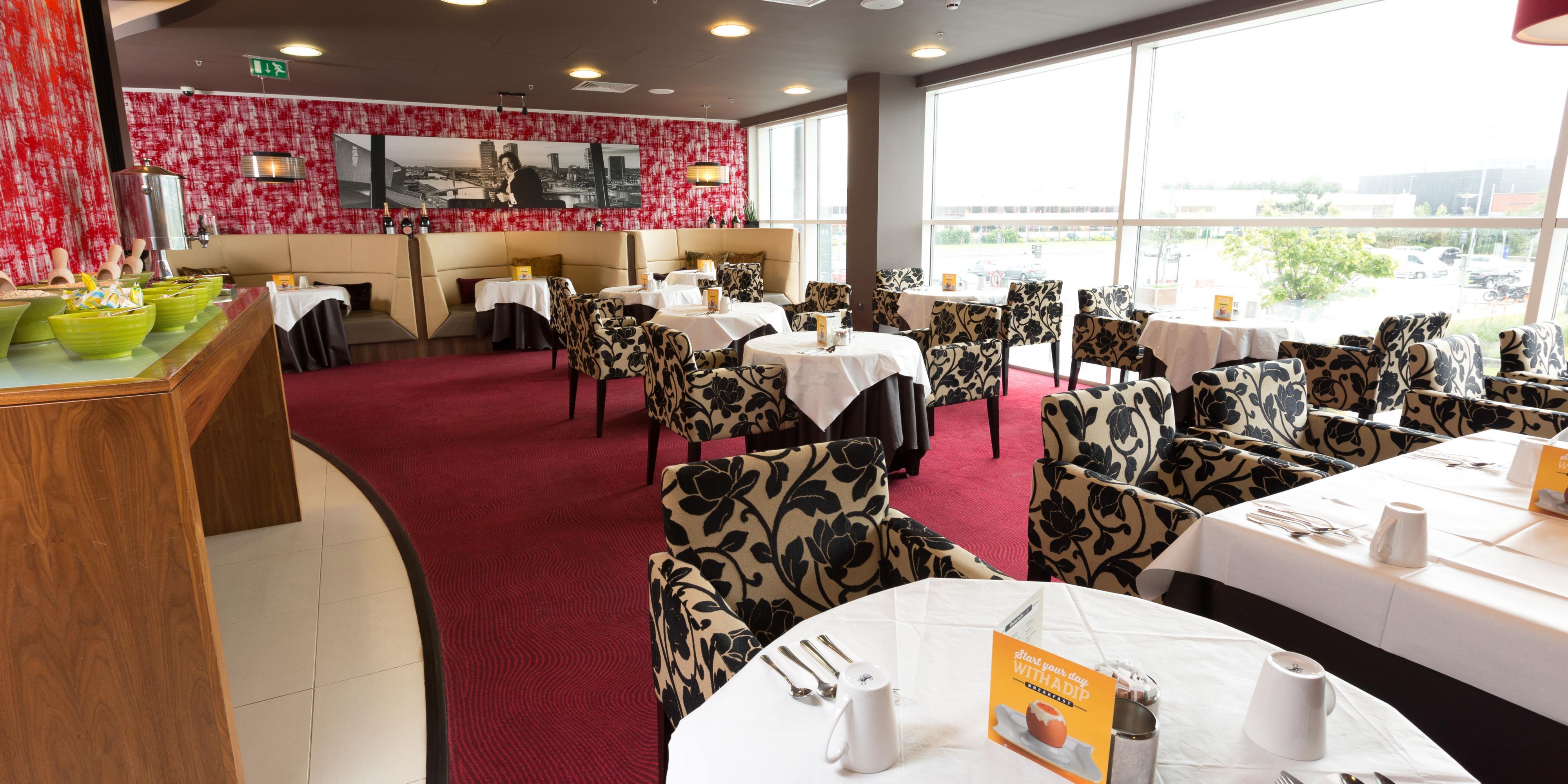 Restaurants Near Holiday Inn Manchester ...