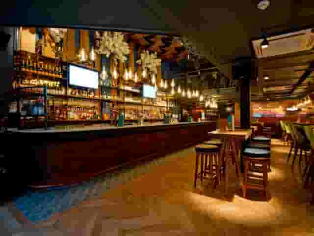Banyan Bar & Kitchen
