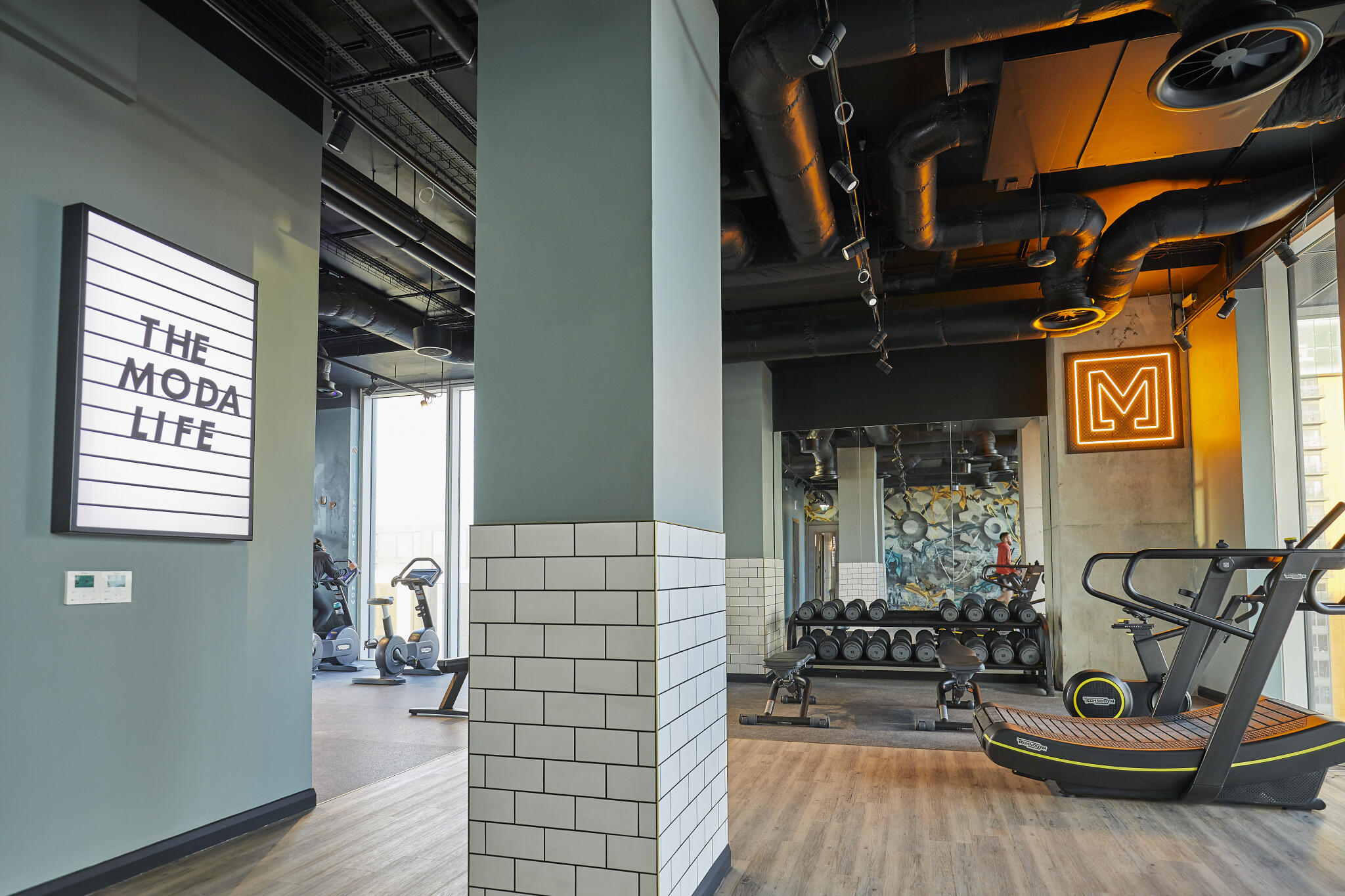 HomeViews | Angel Gardens, M4 Reviews