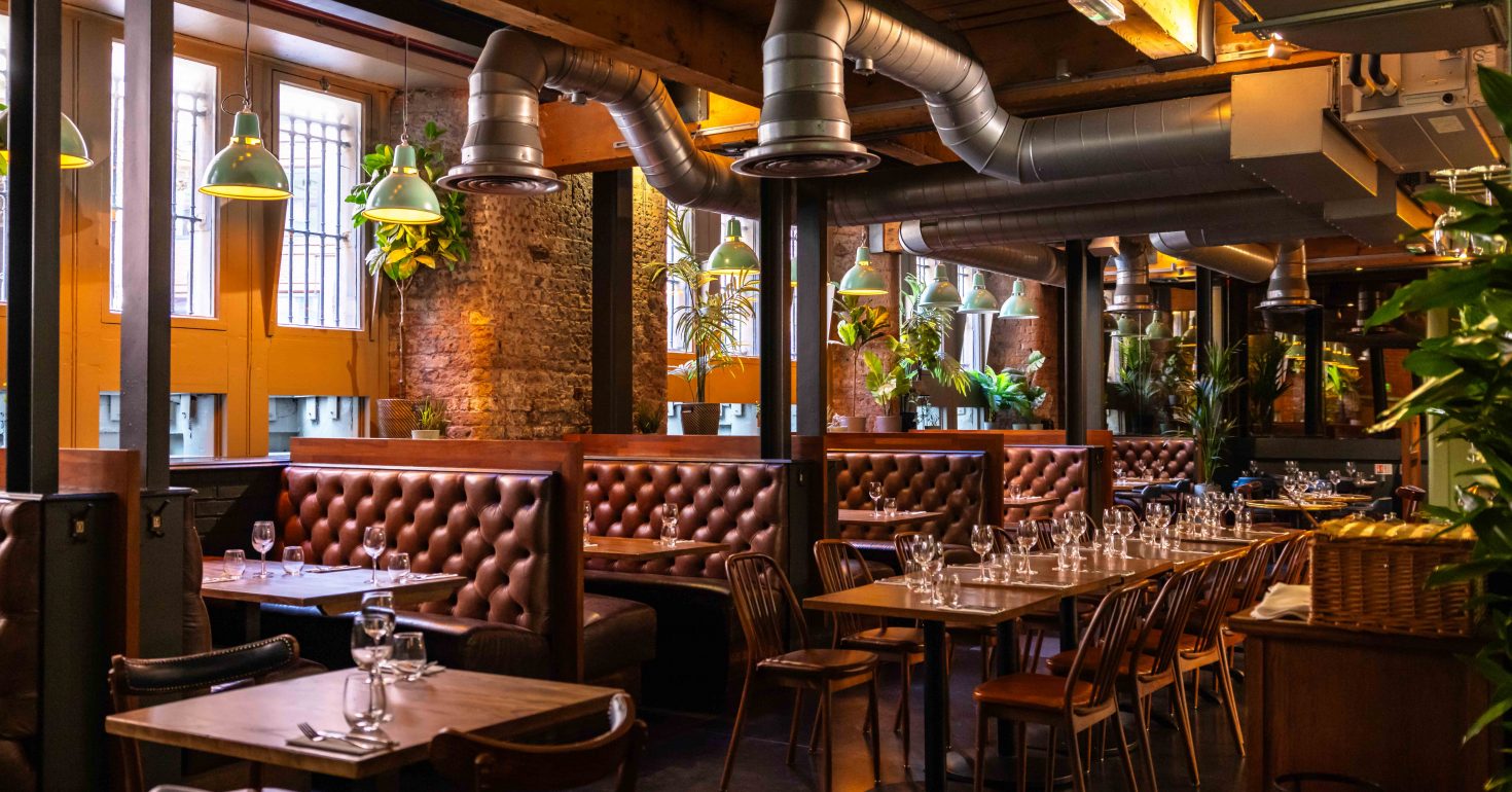 Bar area - 2bdb09a2-8d21-4403-8ea5-ef89b72f0384.jpeg