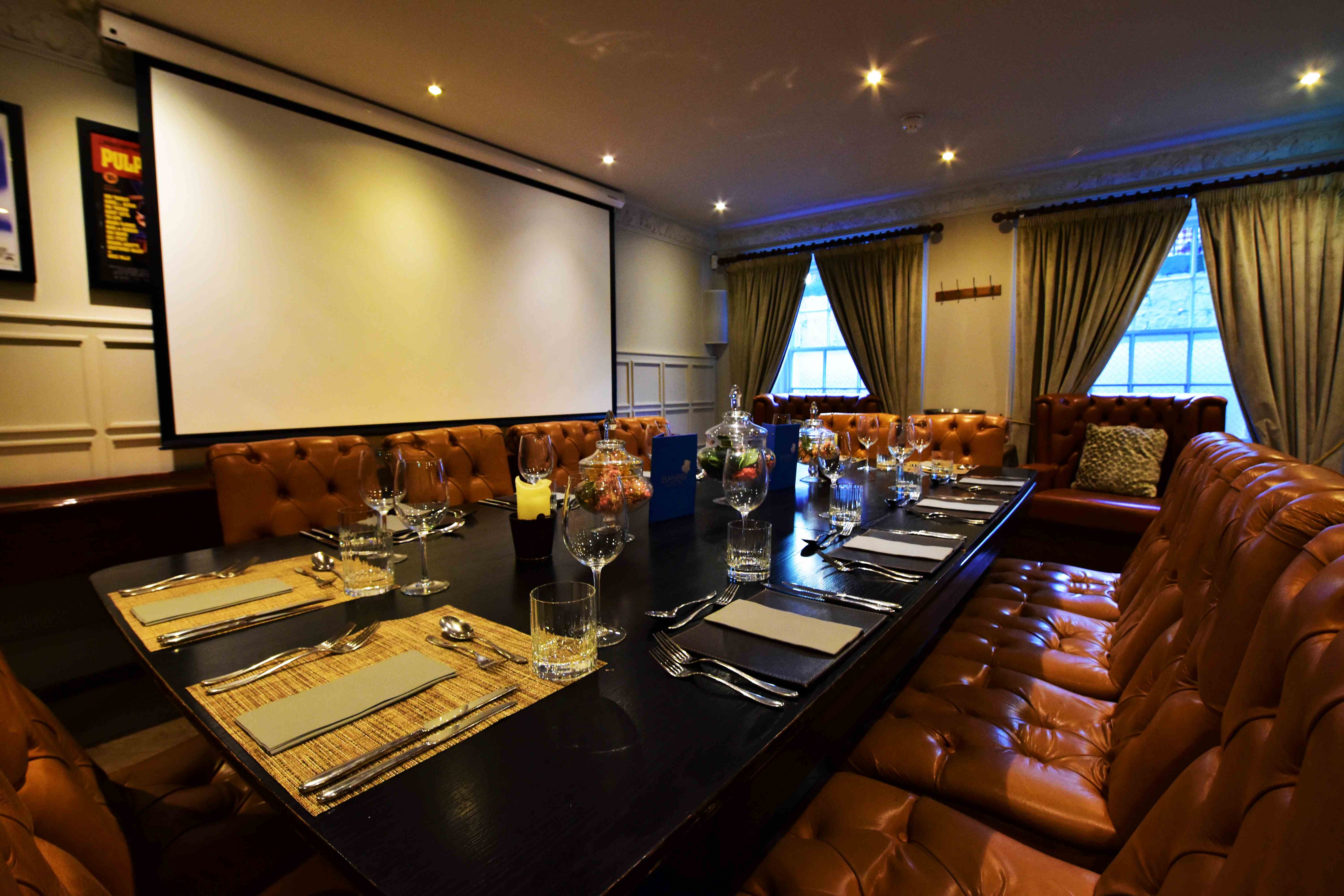 Private Dining Room - 1emyes50fol.JPG