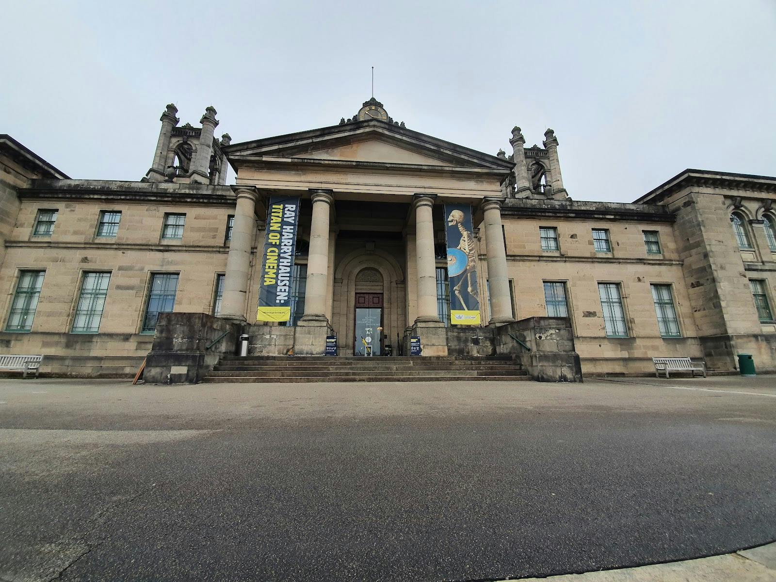 Scottish National Gallery of Modern Art - >iain brown</a>