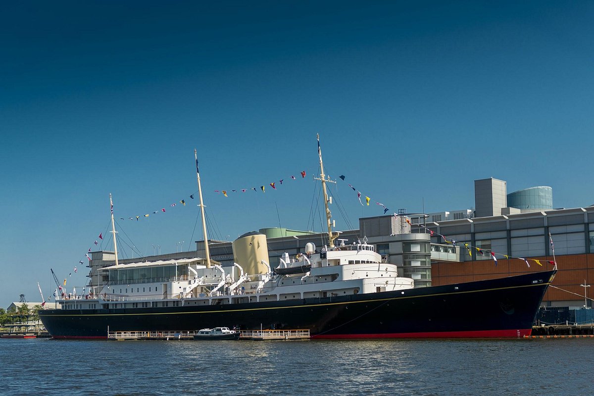 Royal Yacht Britannia State Apartments: prestigious maritime venue for corporate incentive events.