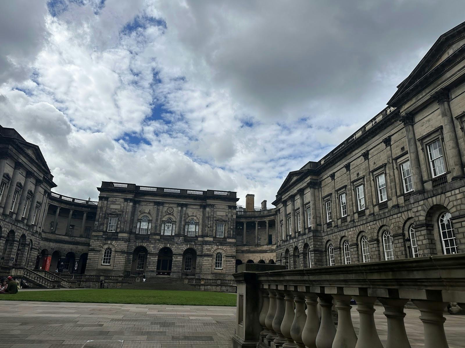 50 George Square - >FARANAK AMRAEI</a>