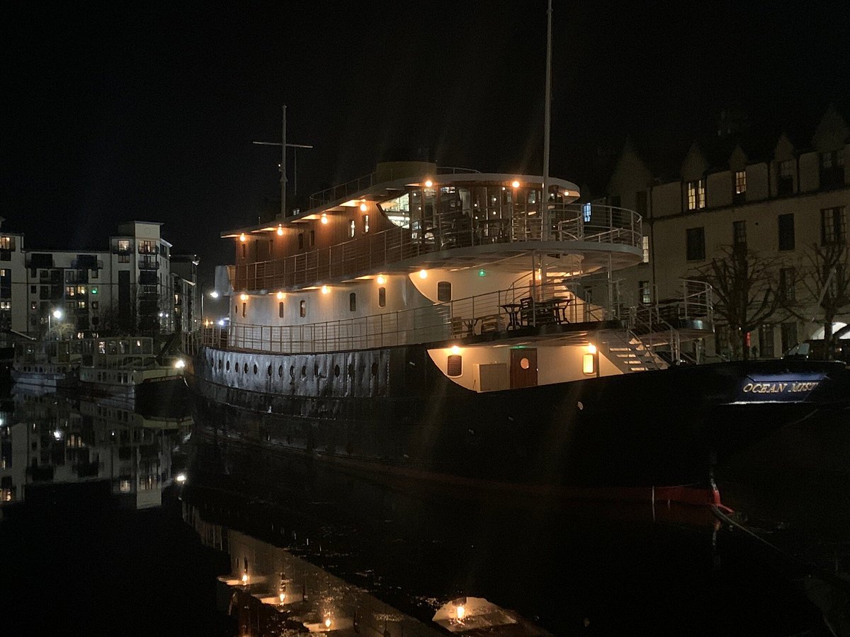 Ocean Mist Leith Bar or Lounge ...