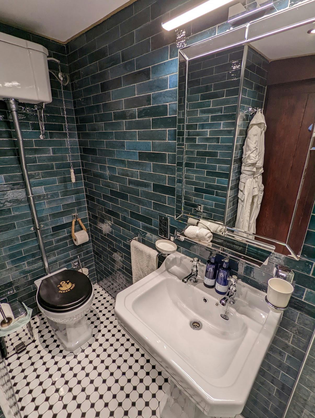 Ocean Mist - >Calum Carswell</a>