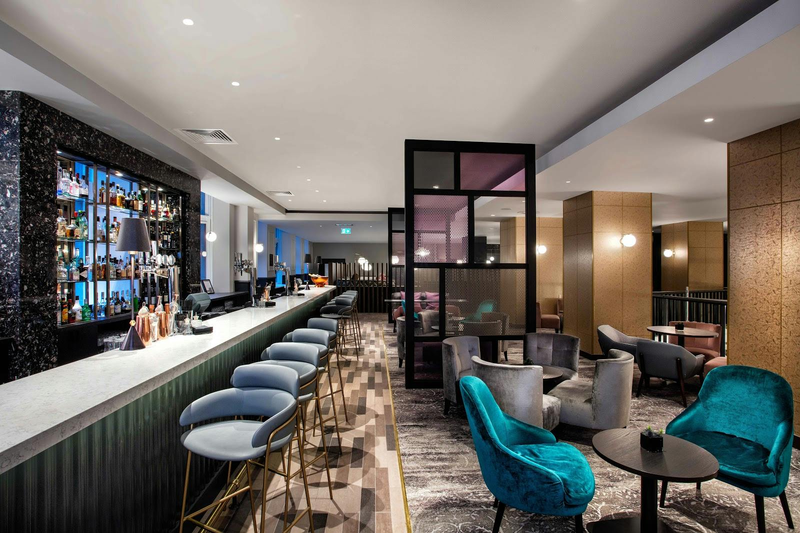 Hilton Edinburgh Carlton - >Hilton Edinburgh Carlton</a>