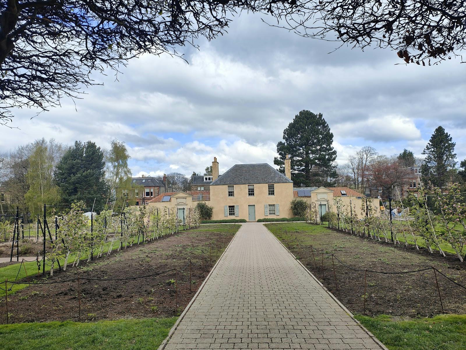 Royal Botanic Garden Edinburgh - >Gerry Wright</a>