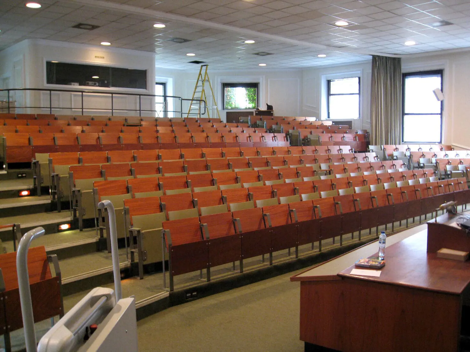 Royal Botanic Garden Lecture Theatre ...
