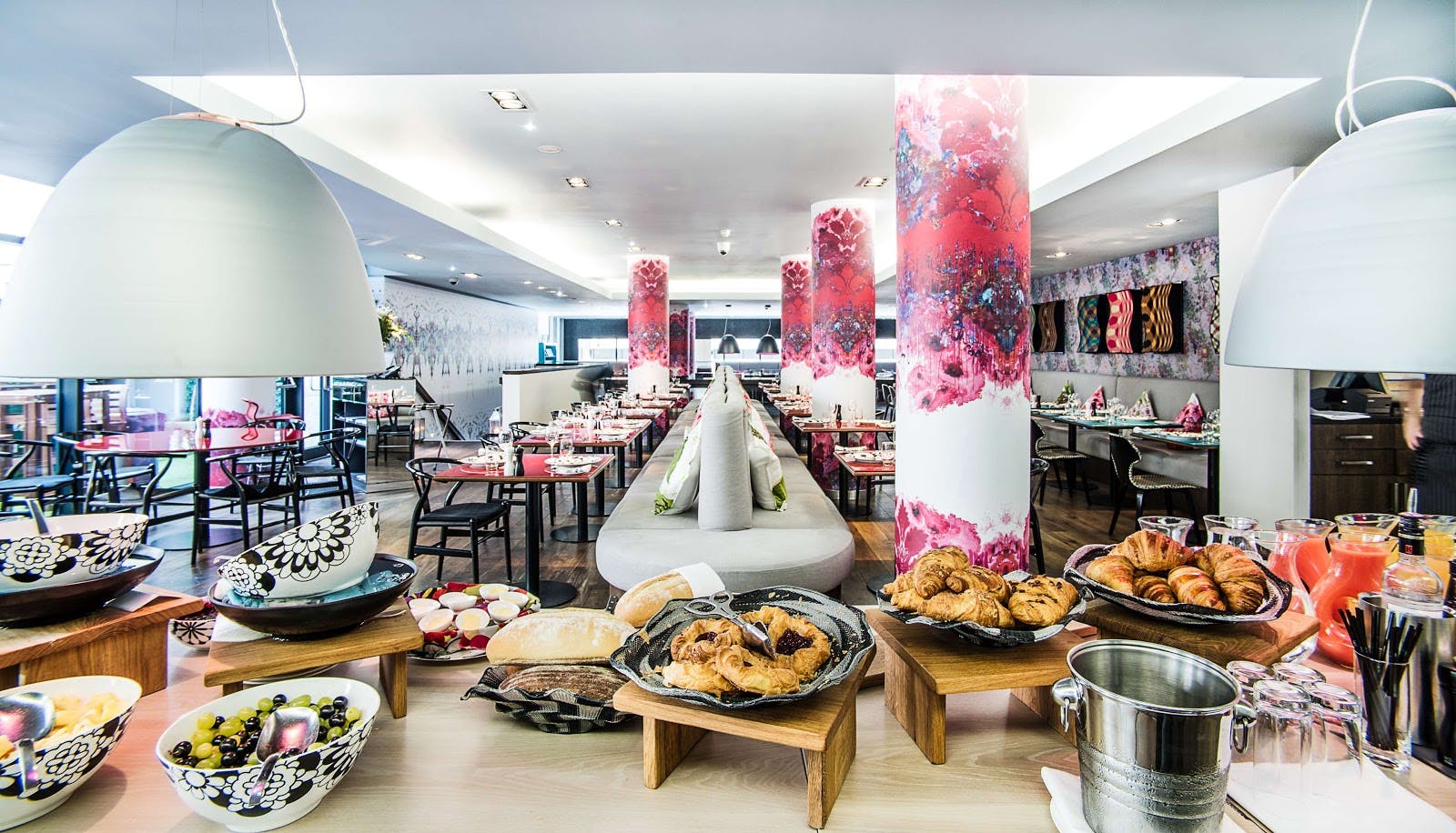 Radisson Collection Edinburgh Royal Mile - >Radisson Collection Hotel, Royal Mile Edinburgh</a>