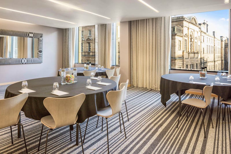 Royal Mile Edinburgh, venue ...