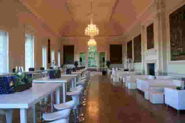 Hopetoun House