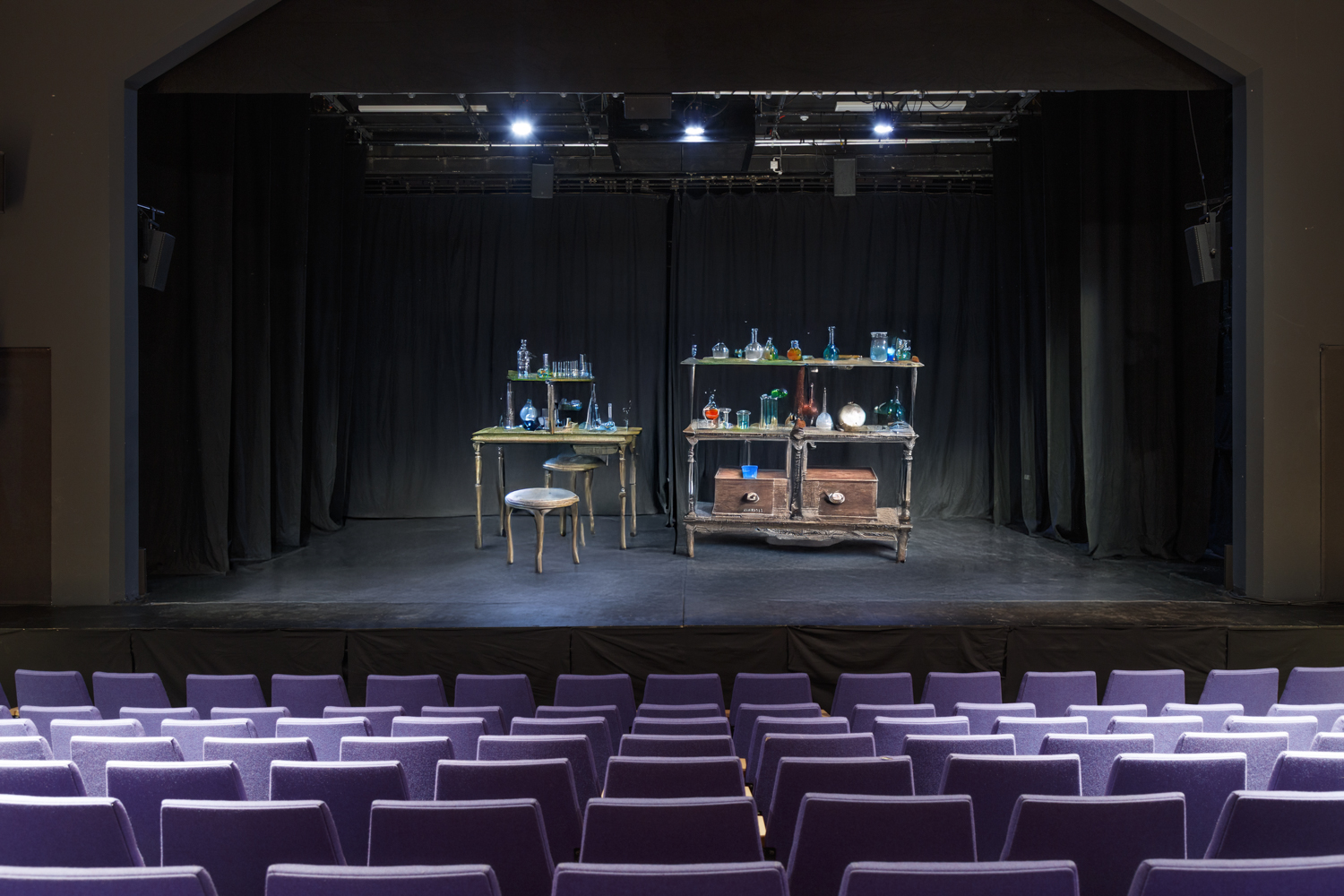 Whole Venue - fwew1w2em1q.jpg