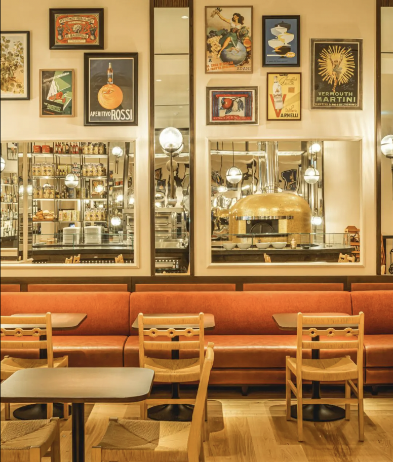 Stylish venue in Luci with cozy seating—ideal for meetings and networking events.