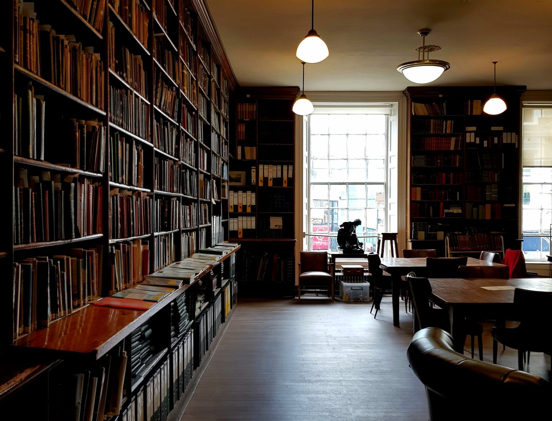 Tour of The Leeds Library - The Leeds ...