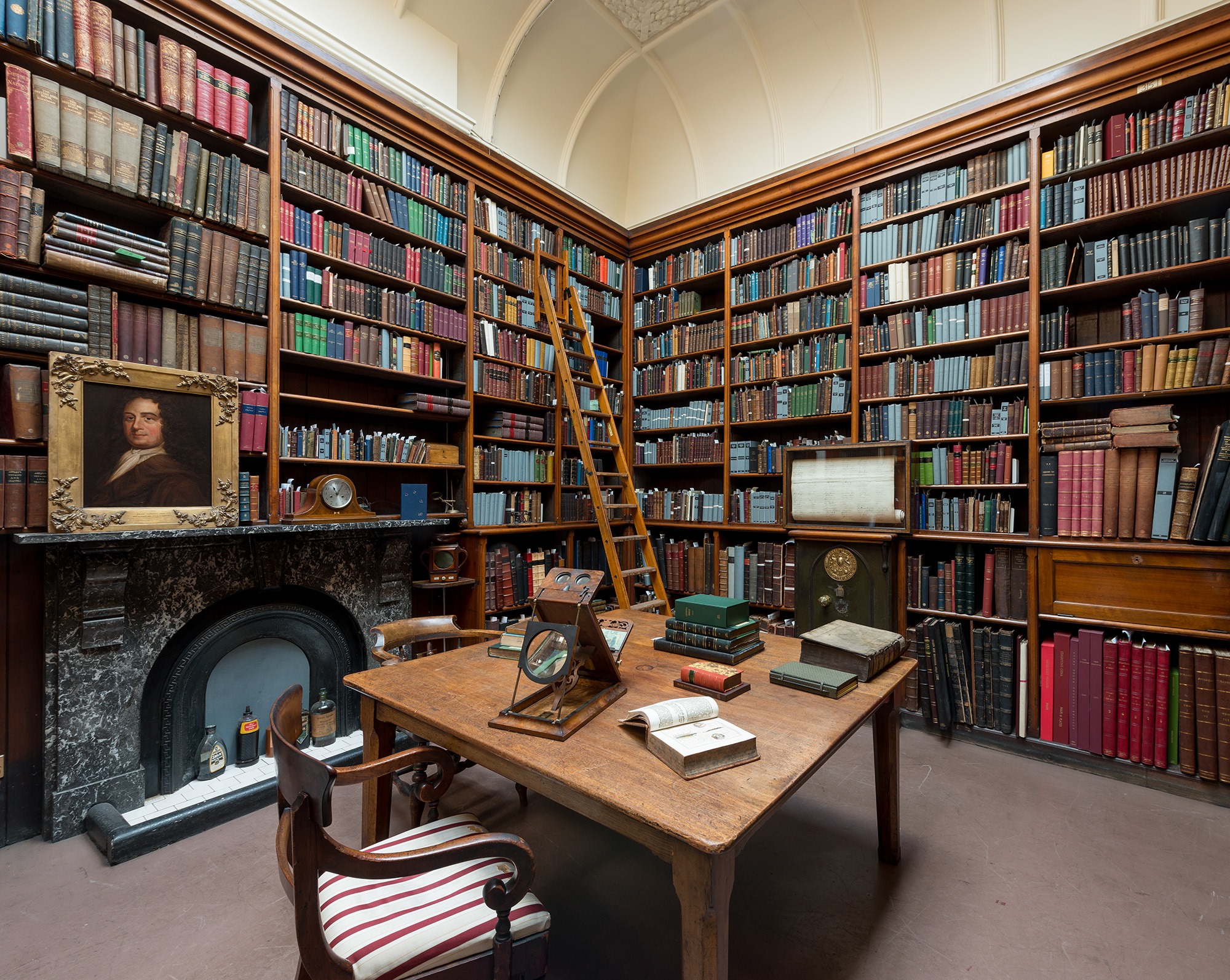 The Leeds Library - Visit Leeds