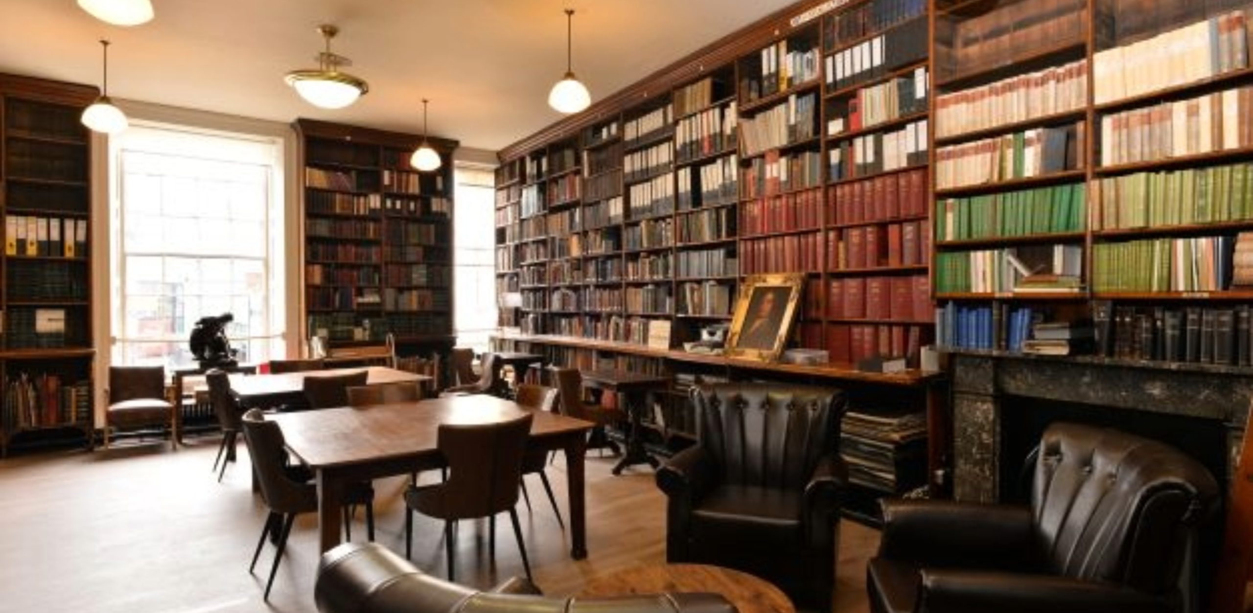 Tour of The Leeds Library - The Leeds ...