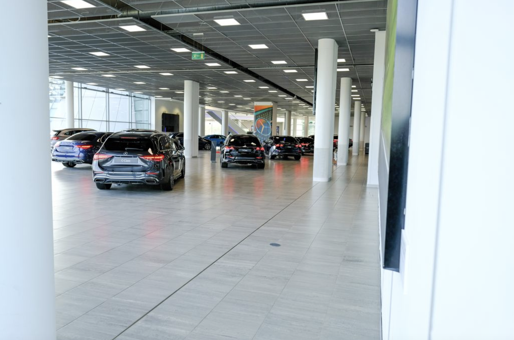 Exhibition Floor - 2xakzyz1wbf.png