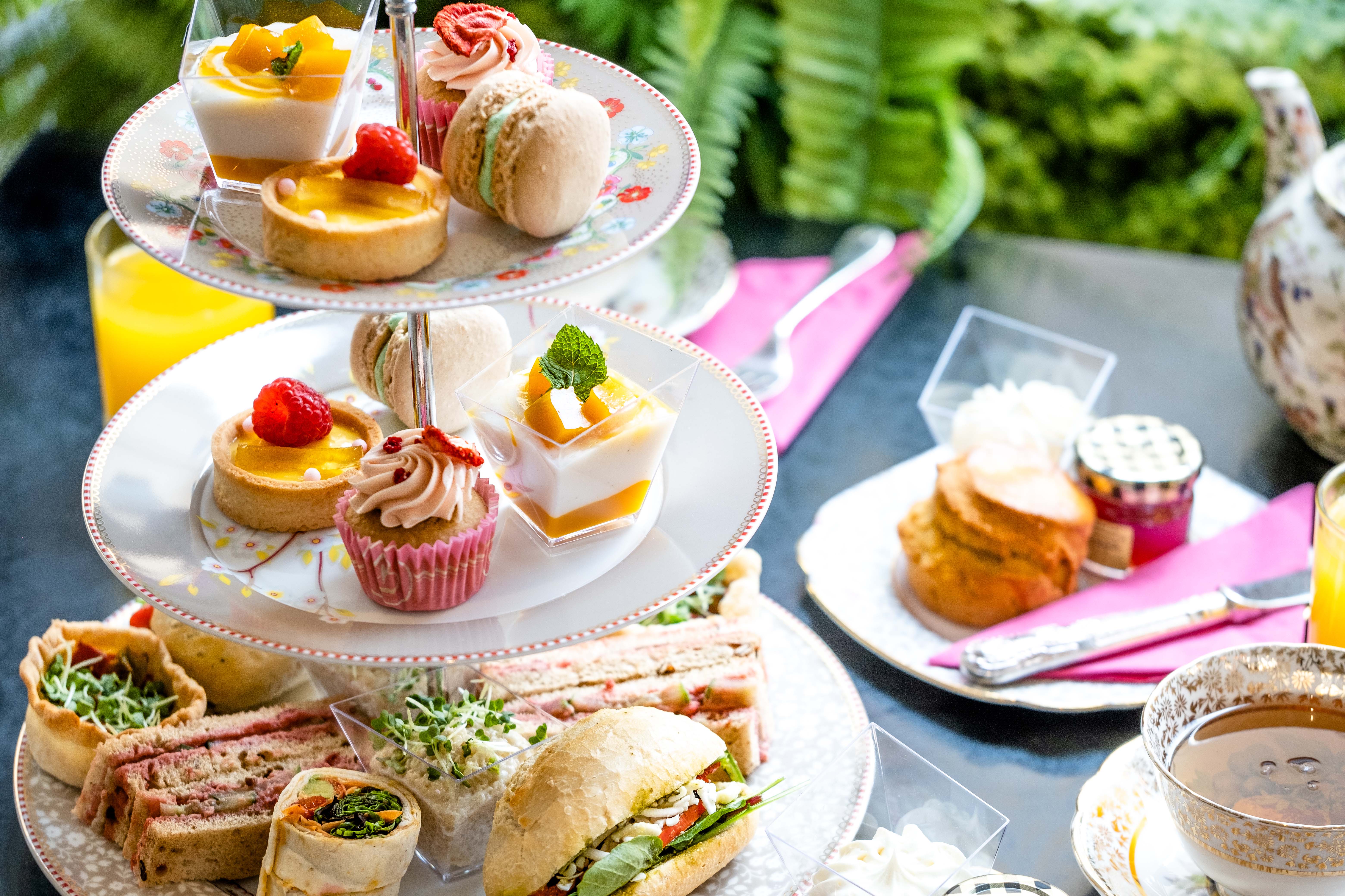 Brigit’s Afternoon Tea Bus London: VIP event catering with elegant table service.