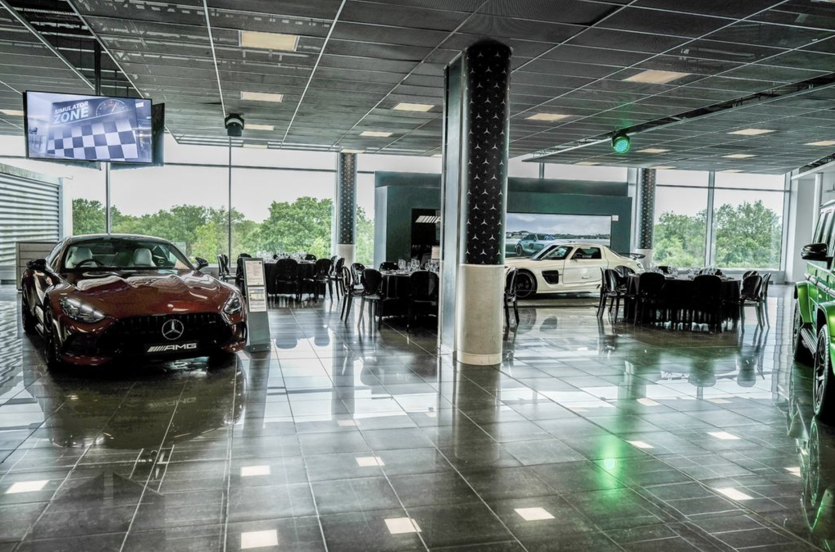 AMG Performance Floor - 5sxmackck0r.png