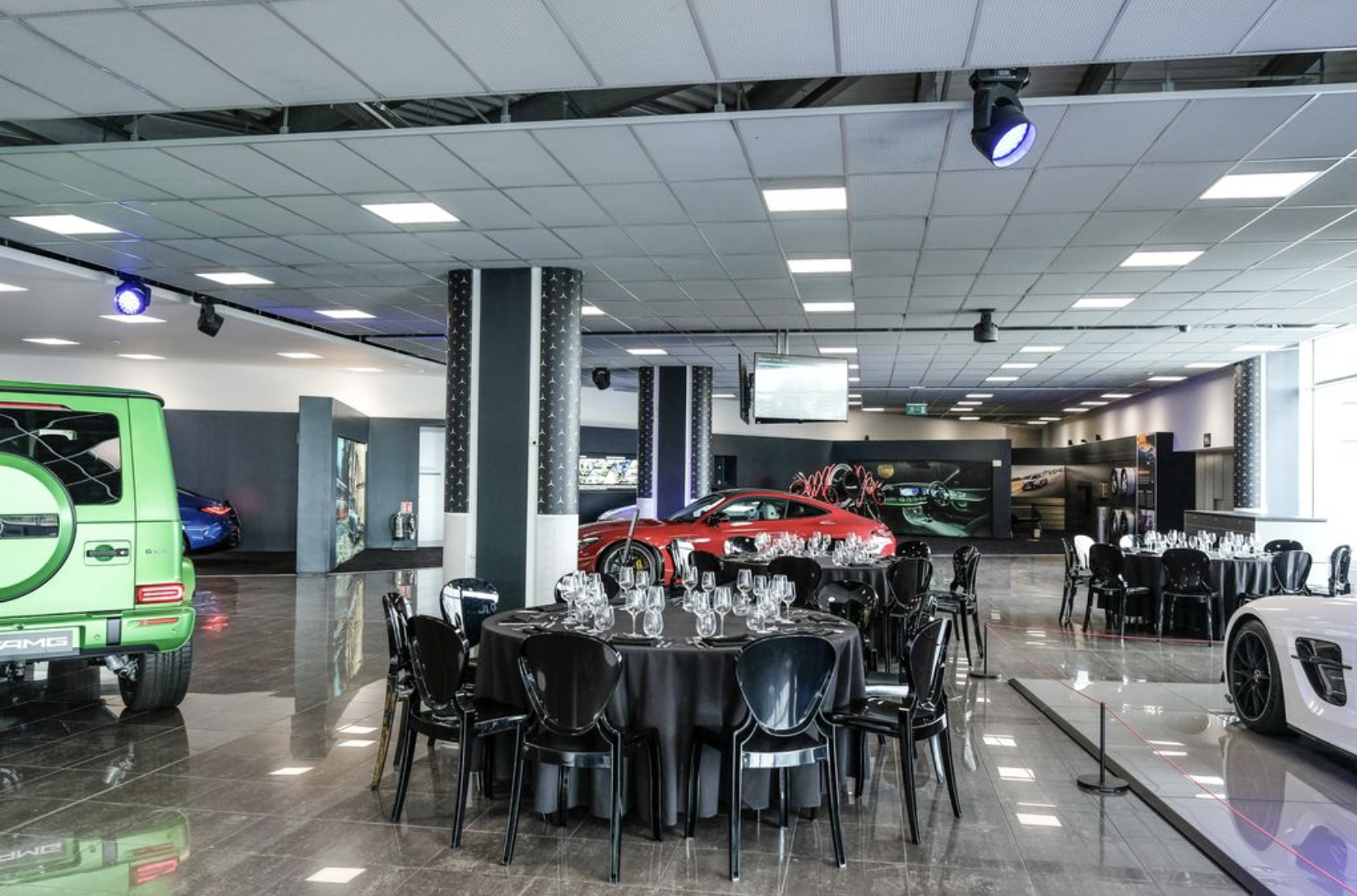 AMG Performance Floor - ii5oplhypqk.png