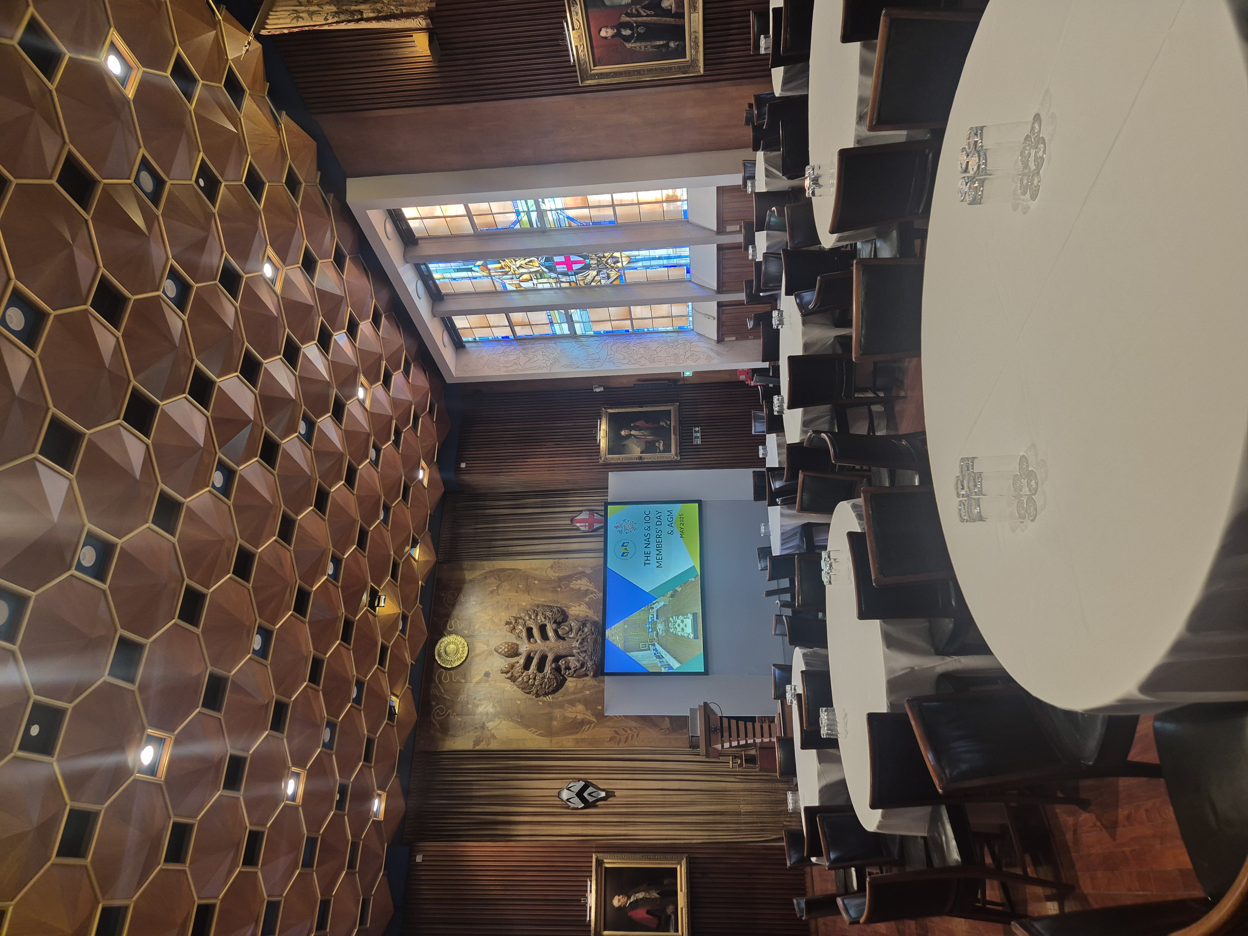 The Livery Hall - nhvlo0n30s1.jpg