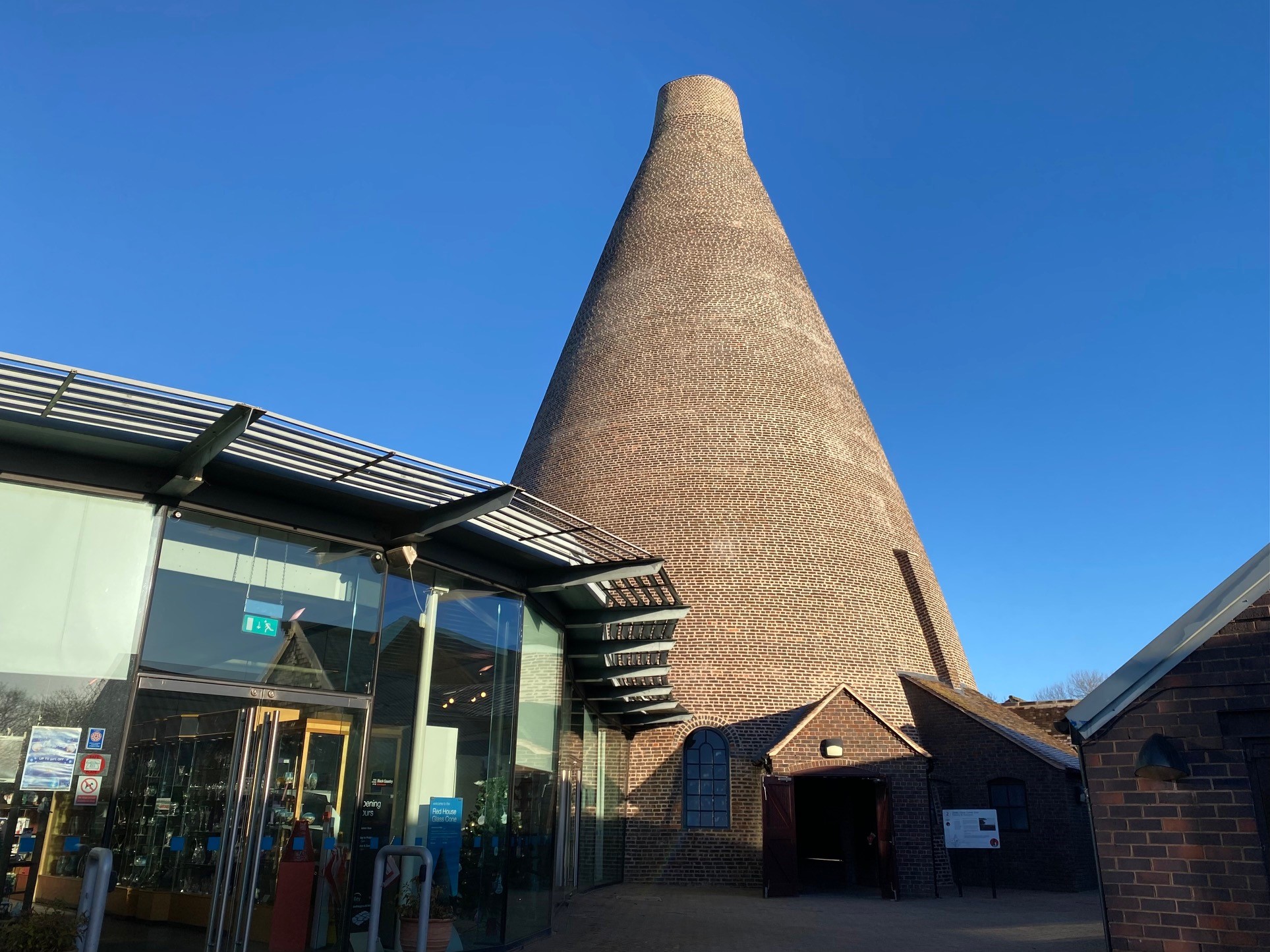 Venue Hire - lwkkqpuioln.jpg