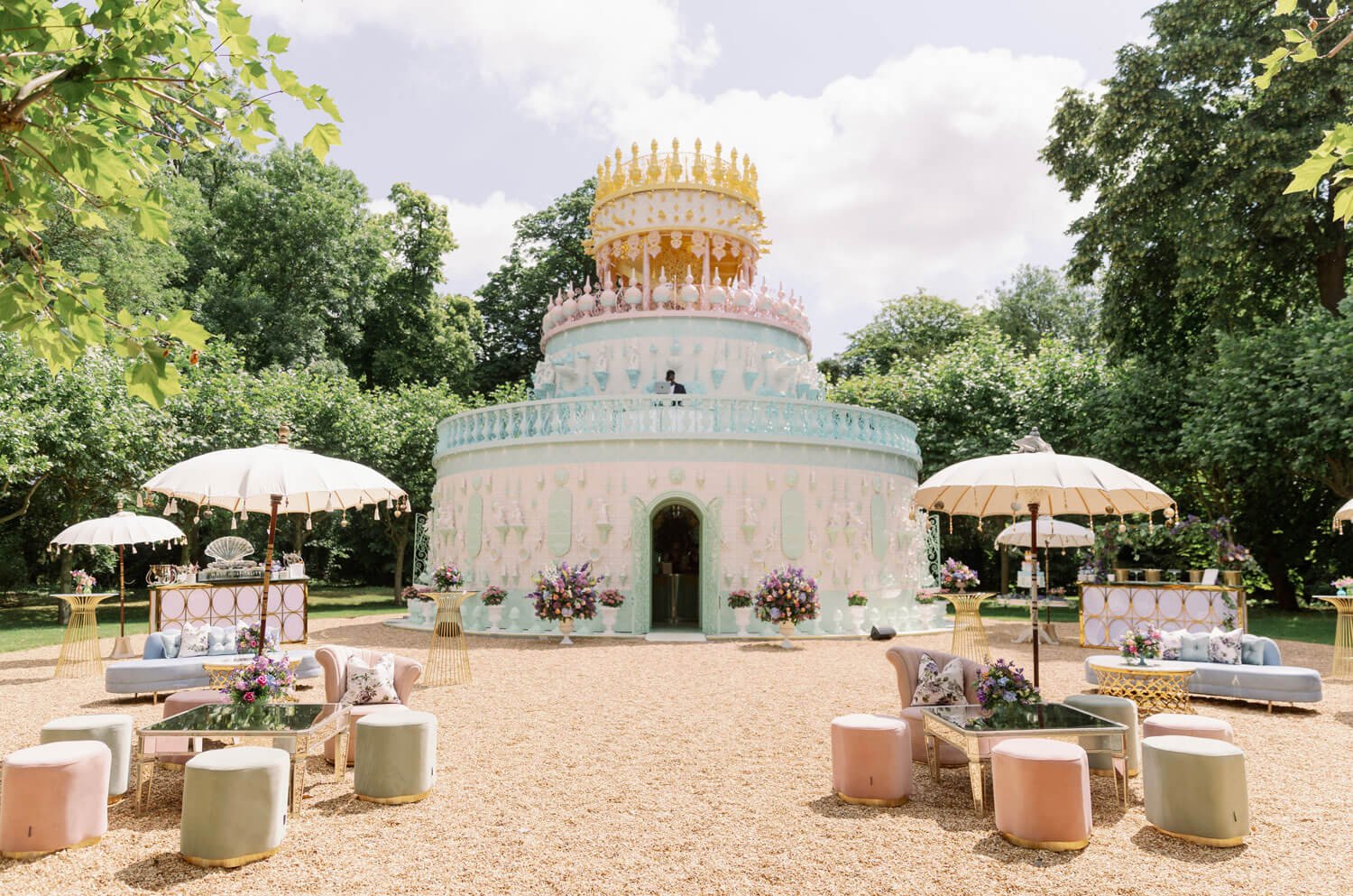 The  Cake — Waddesdon Private ...