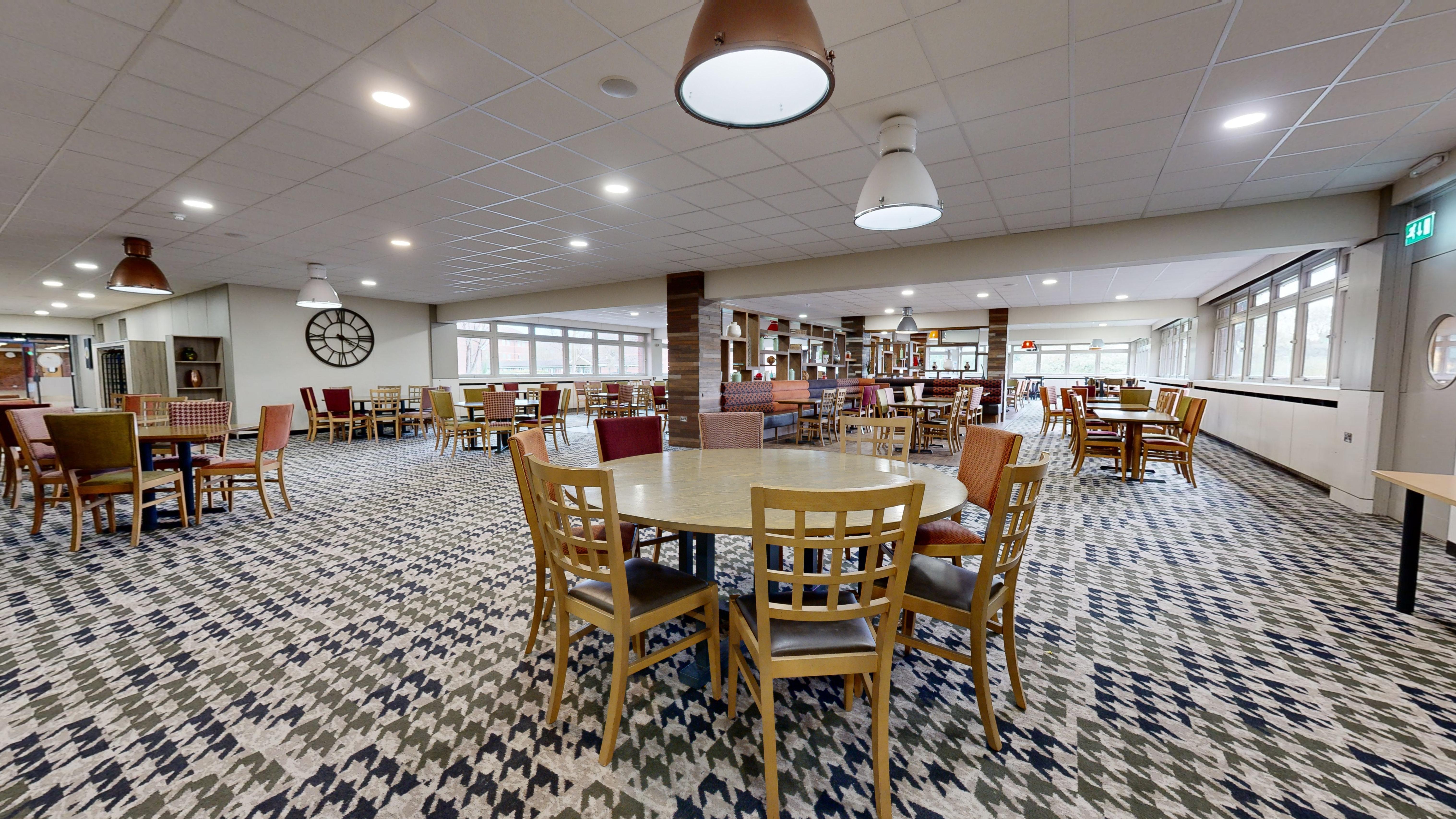 Victory Suite - 23vu01ucwwy.jpg